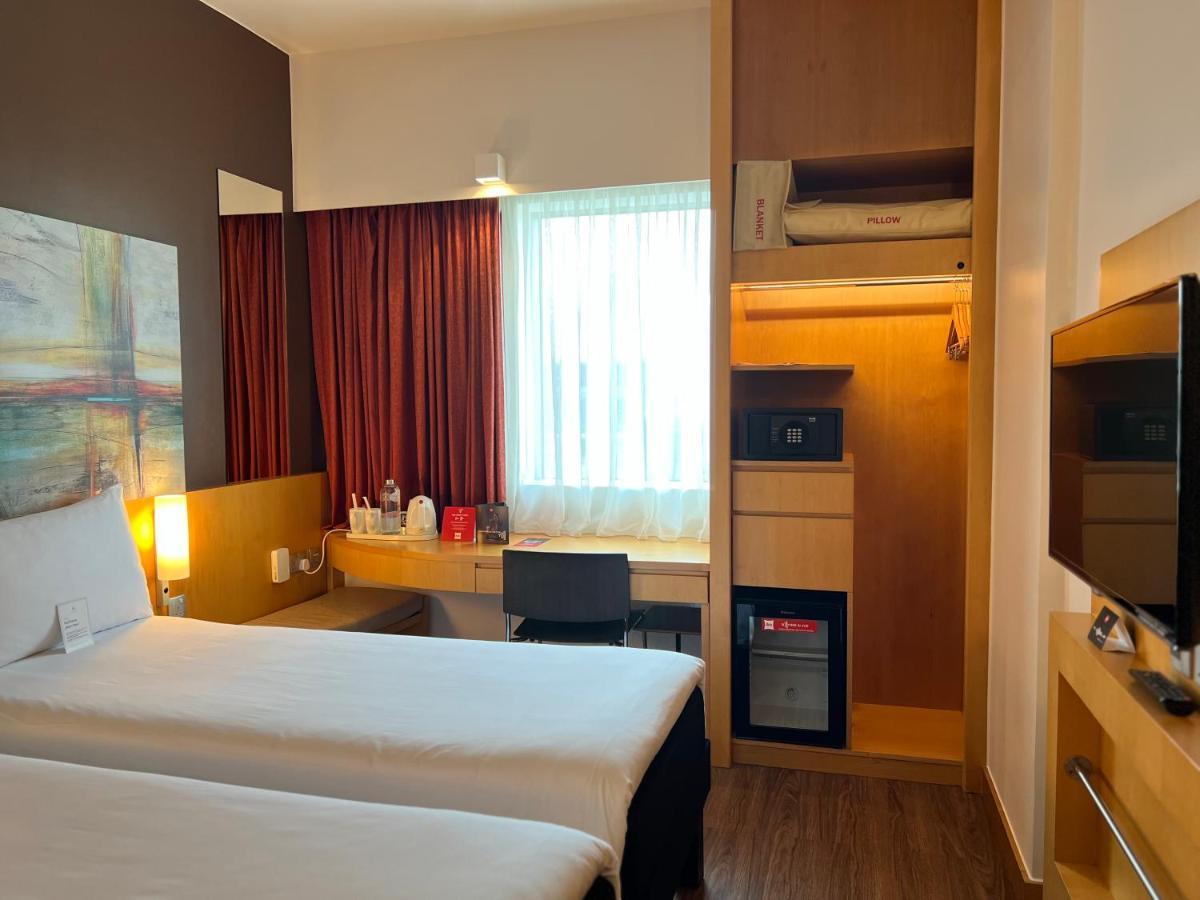 Premium Twin Room,1325527576:JPEG