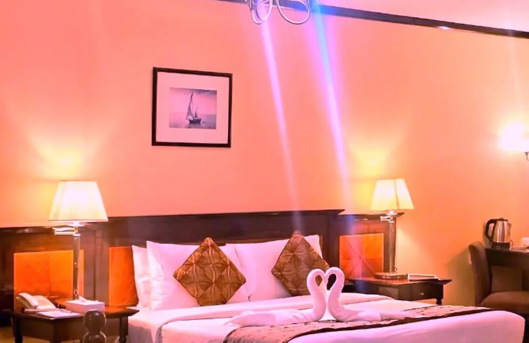 Rolla Suites Hotel -Former J5 Bur Dubai Hotel-1