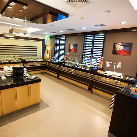 Citymax Hotel Al Barsha At The Mall-2
