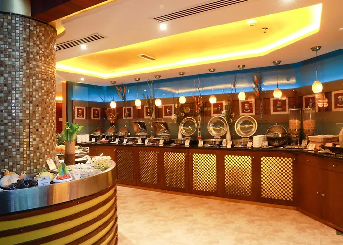 Resort: Fortune Grand Hotel