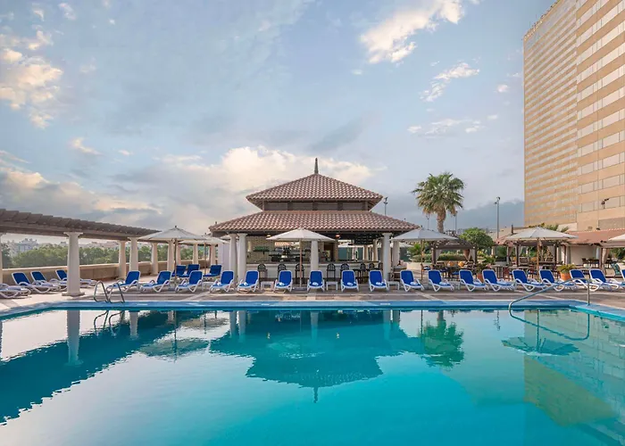 Jacuzzi hotel: Hyatt Regency Dubai - Corniche