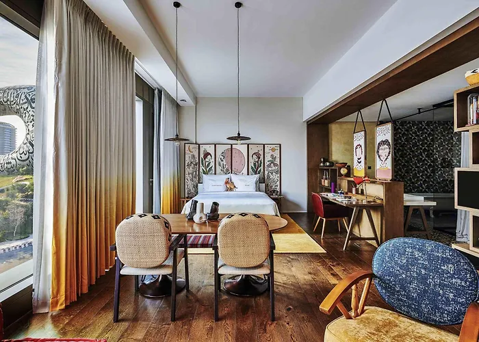 Hotel de 5 estrellas: 25Hours Hotel Dubai One Central