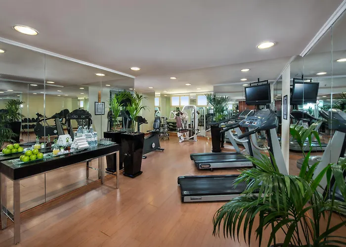 Family Hotel: Savoy Central Hotel Apartments