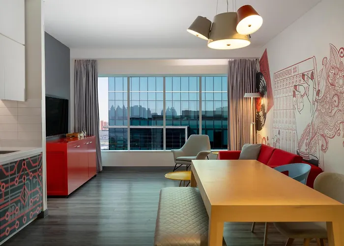 Radisson Red Dubai Silicon Oasis